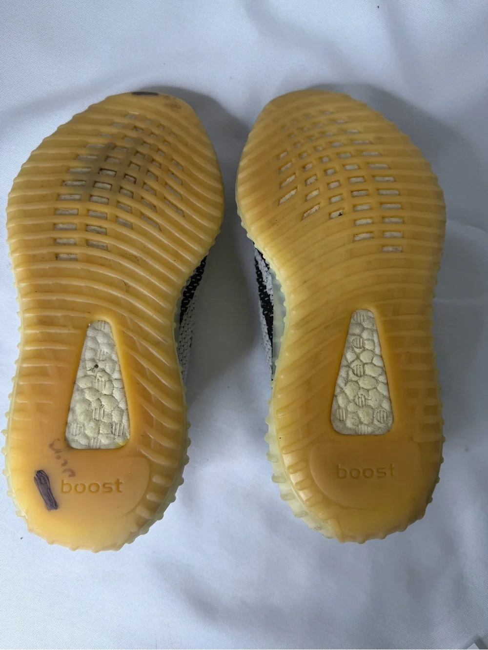 Adidas Yeezy Boost 350 V2 Zebra Knit Sneaker Size 6